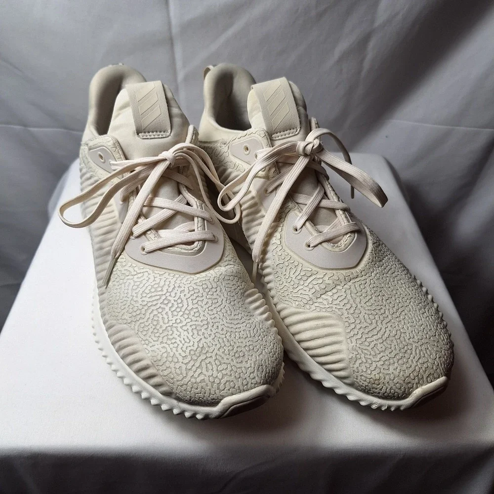 ADIDAS Alphabounce Reflective HPC Sneaker Mens Sz 10 Beige/Ivory Ribbed Midsole